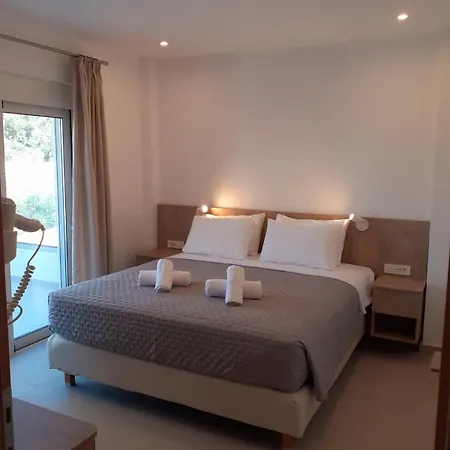 Your Second Kéfalos