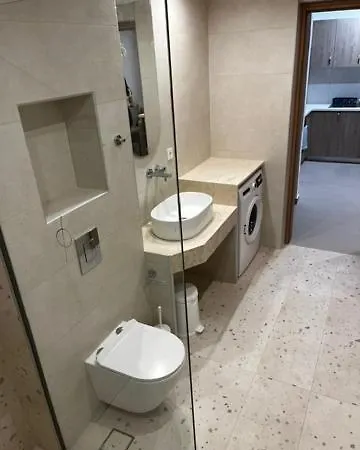 Your Second Apartamento