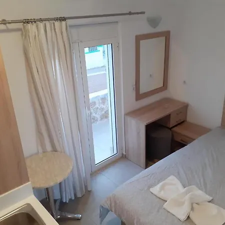 Apartament Your Second Kéfalos